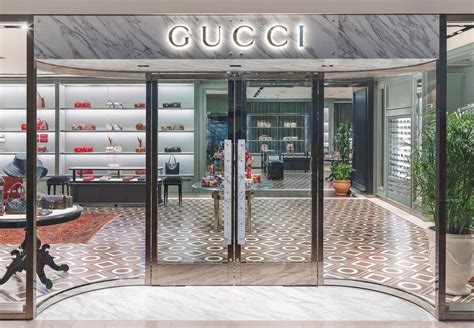 gucci portland pioneer place.